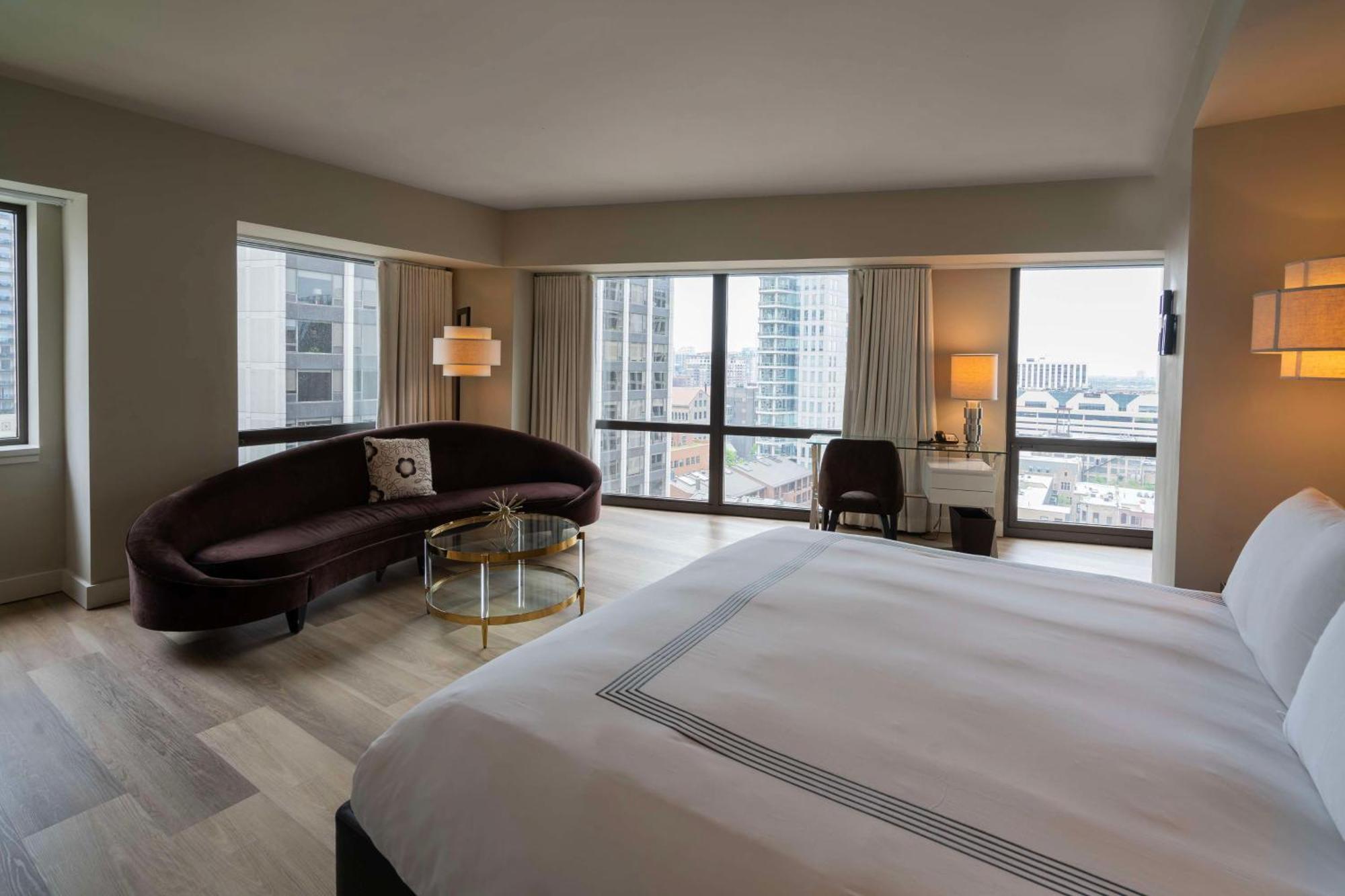 ทอมป์สัน ชิคาโก Hotel ภายนอก รูปภาพ